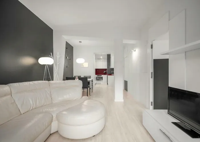 Picasso - Local Rentss * 산세바스티안